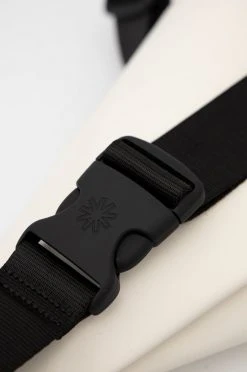 Γυναικεία Τσαντάκια μέσης Τσάντα φάκελος Rains 14020 Bum Bag Mini Reflective μπεζ -Ρούχα Rains unnamed file 1387